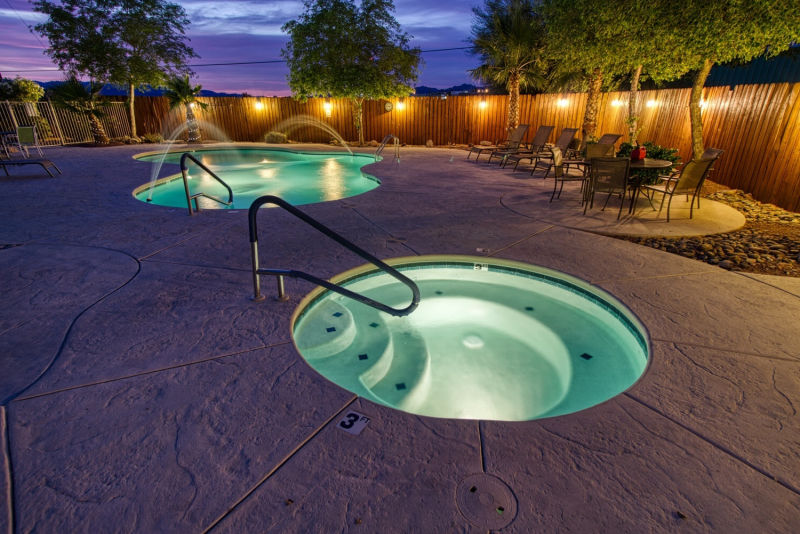 Evening Pool and Jacuzzi Photo